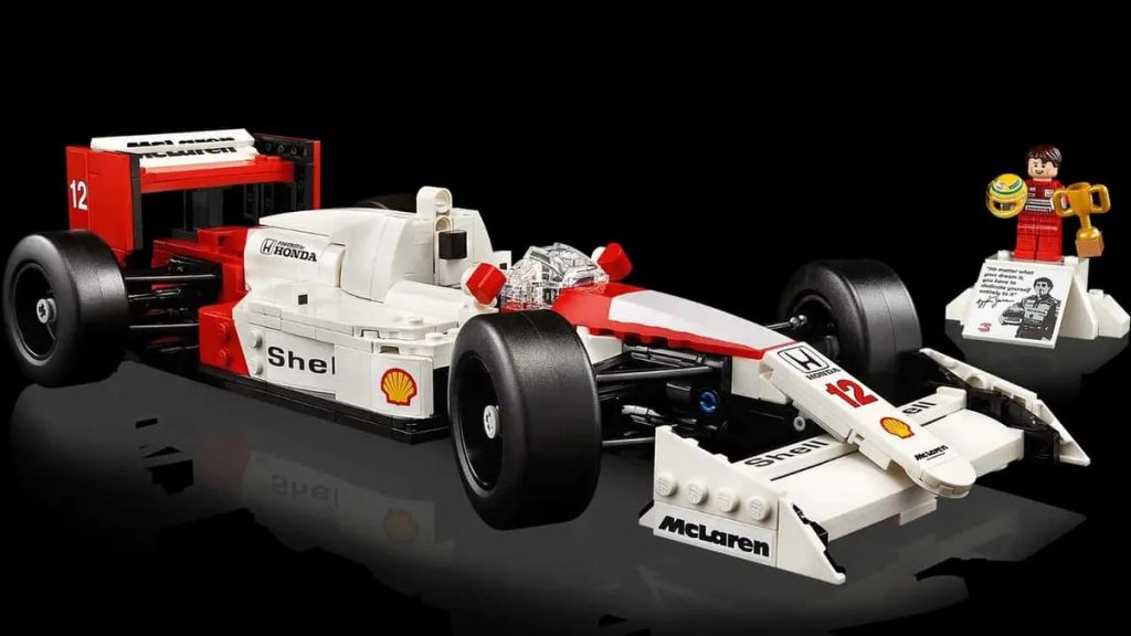 Replica LEGO del Mclaren de Ayrton Senna